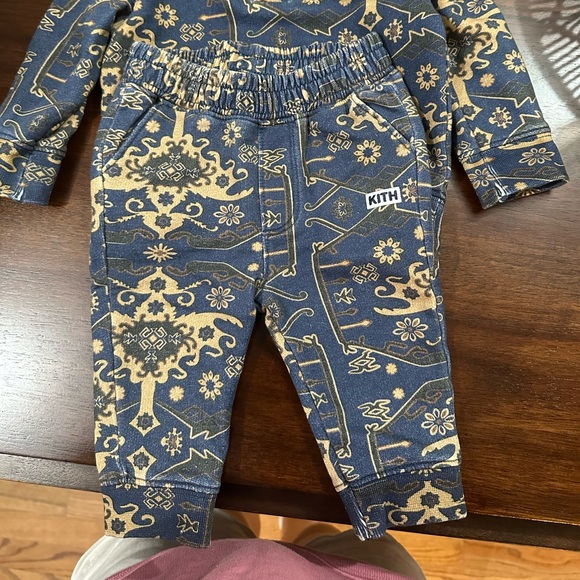 Gently used Kith 3-6 month sweatsuit - Picture 2 of 3
